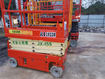 高空車(chē)每天和每月都該做哪些維護(hù)保養(yǎng)?
